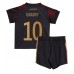 Tanie Strój piłkarski Niemcy Serge Gnabry #10 Koszulka Wyjazdowej dla dziecięce MŚ 2022 Krótkie Rękawy (+ szorty)